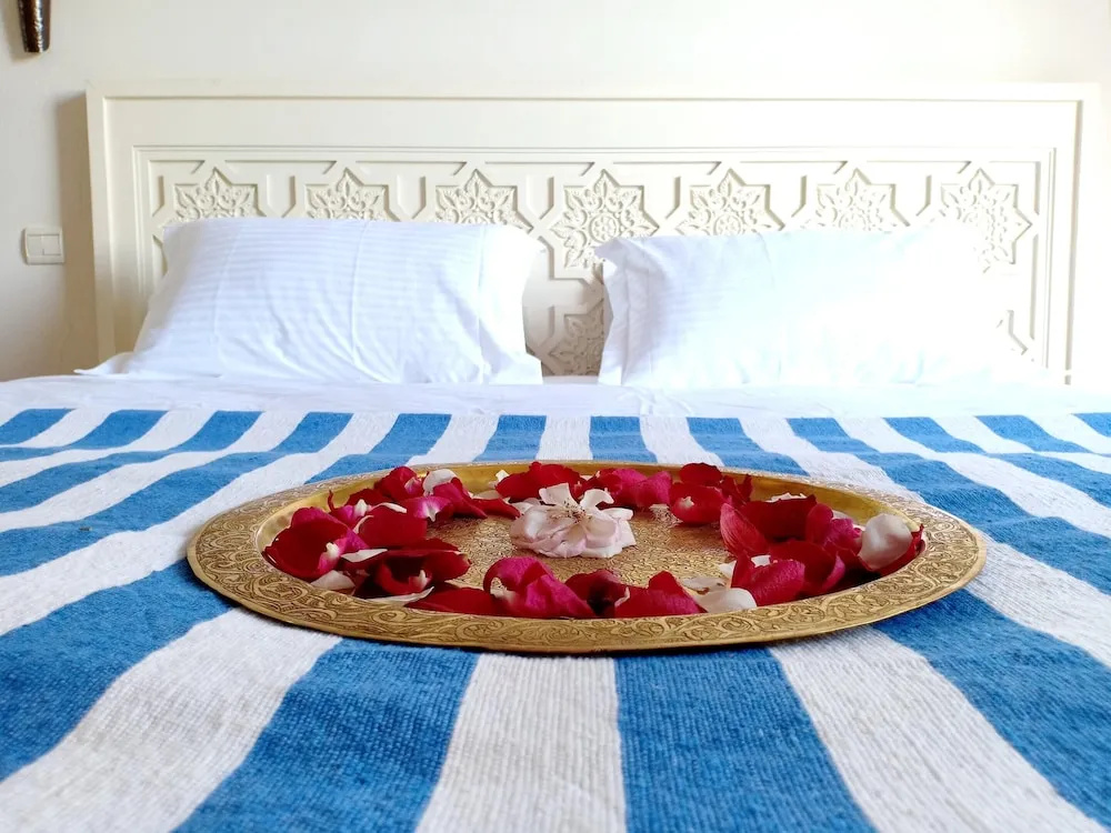 Villa With 6 Bedrooms in Marrakech, With Wonderful Mountain View, Priv