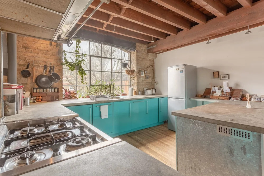 Stylish 2 Bedroom Flat in Southwark