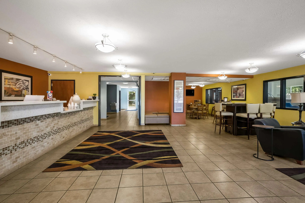 Americas Best Value Sandman Inn