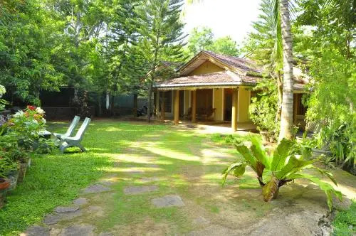 Tusker Safari Bungalow