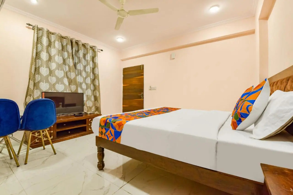 FabHotel JBS Heritage