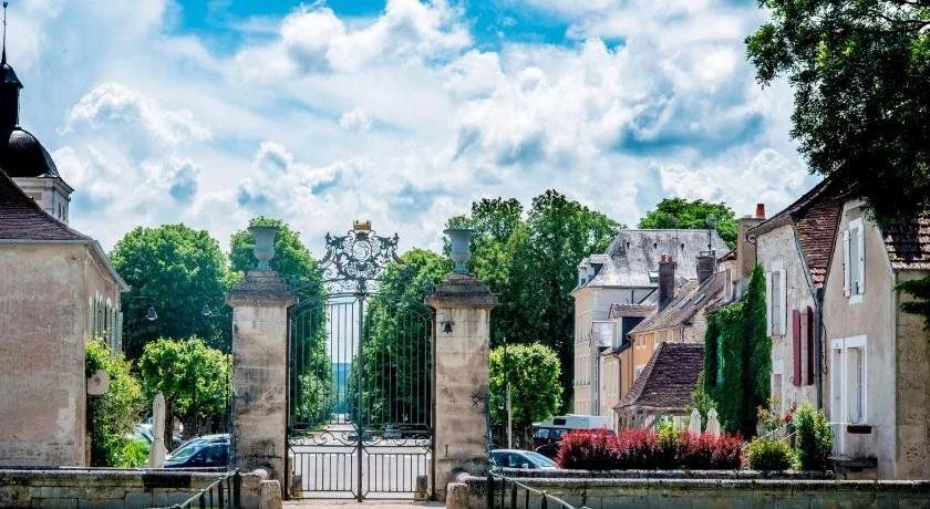 Auprès du Château