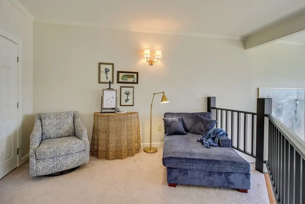 Lakefront Condo 3 Mi to Historic Guntersville!