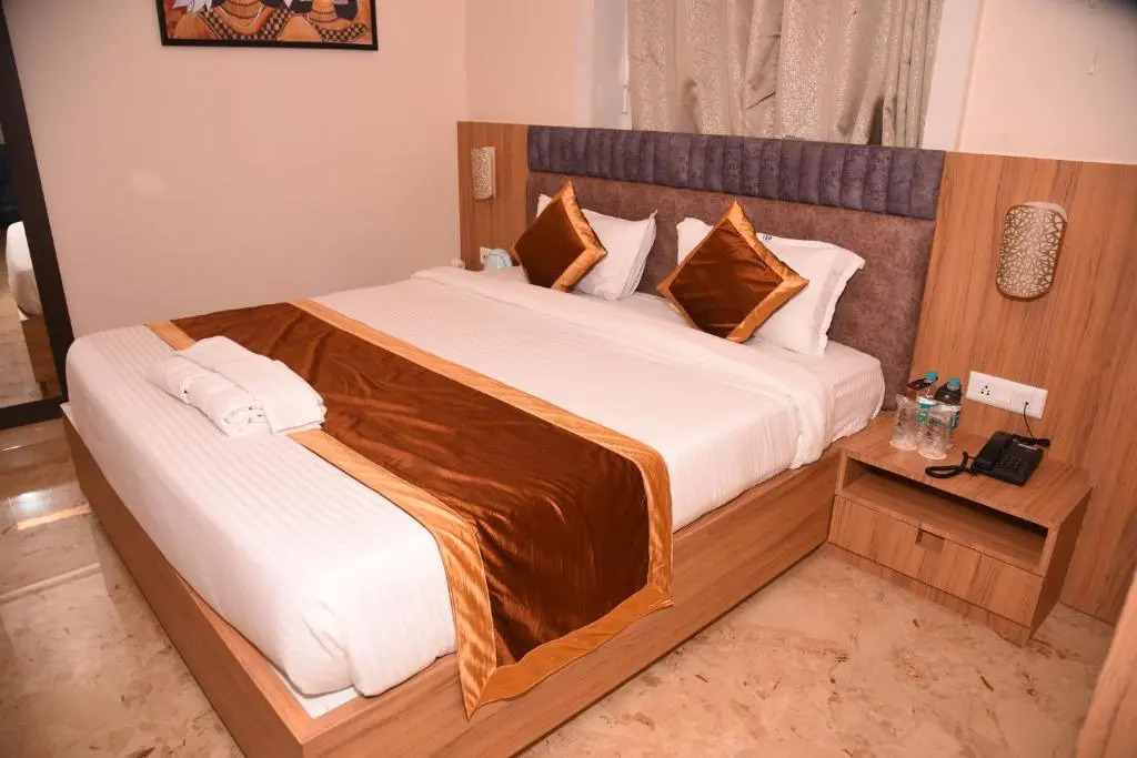 Hotel Ekta International !! 300 Mts From BABA BAIDYANATH DHAM TEMPLE