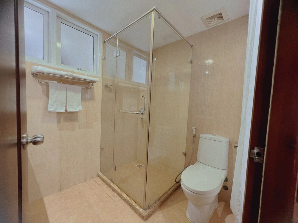 Crystal Hotel Nha Trang