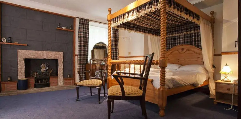 MacKinnon Country House Hotel