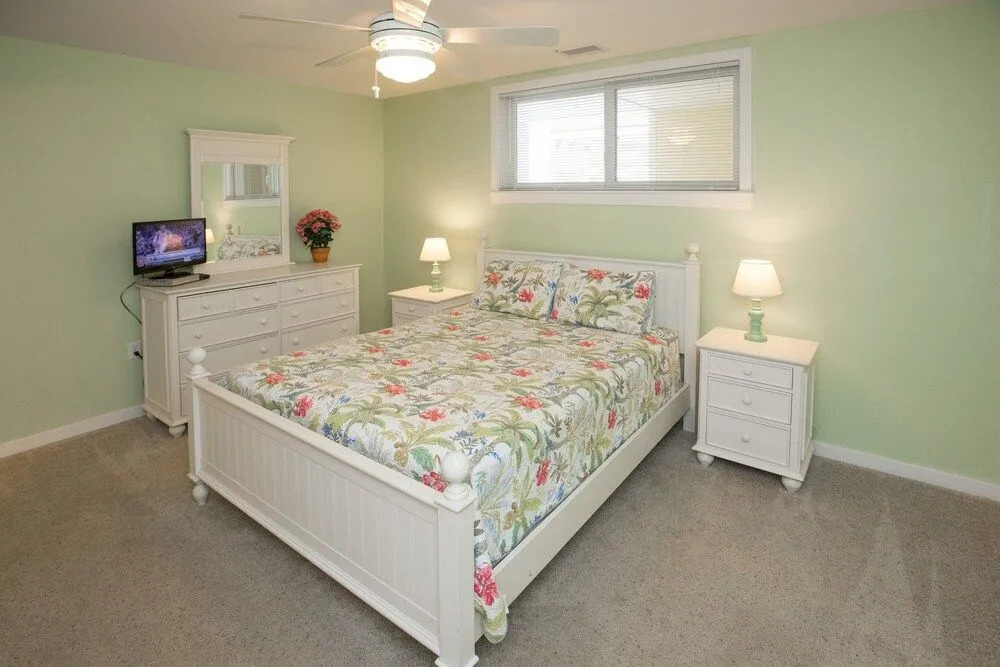 B107 Life Is Good by RedAwning