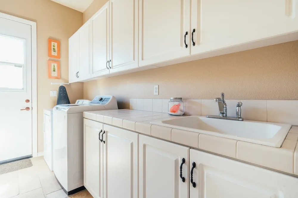 Desert Grove by Avantstay Oasis Retreat w/ Pool & BBQ Grill!