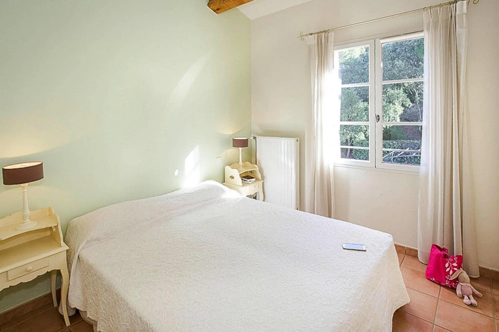 Terraced house in Domaine de Saint-Endréol with golf, SPA and communal pool