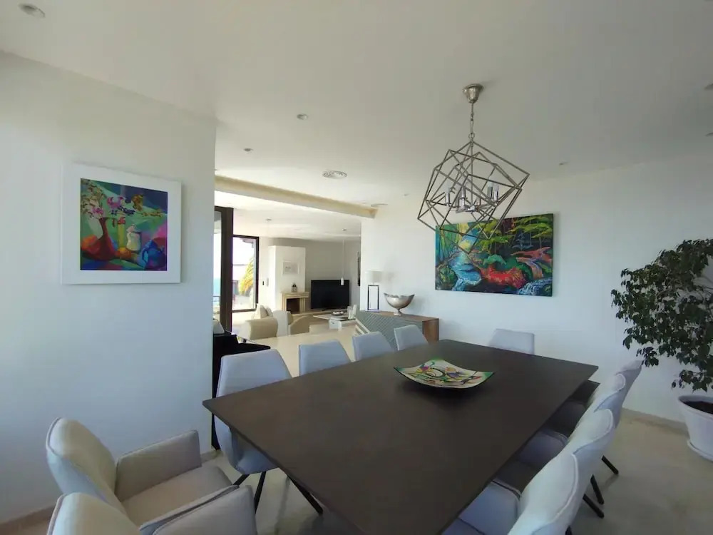 Property with amazing sea view and pool