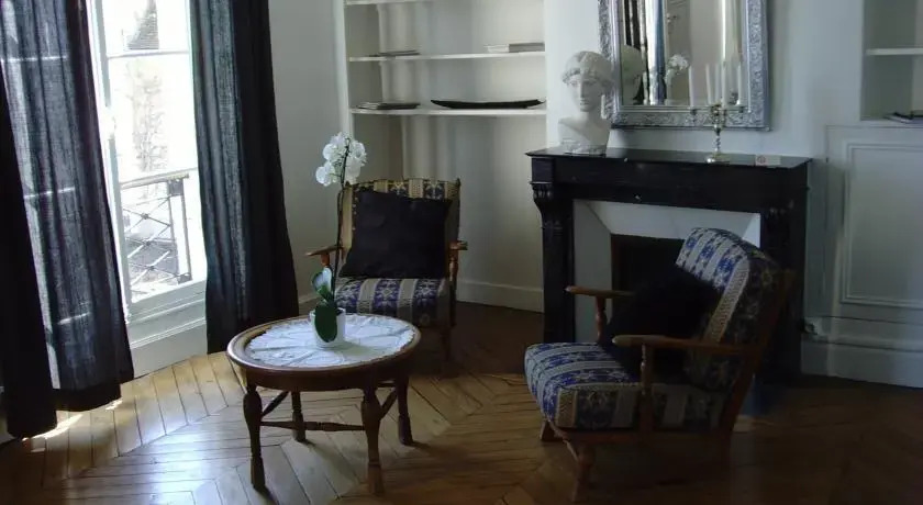 La Maison Haute