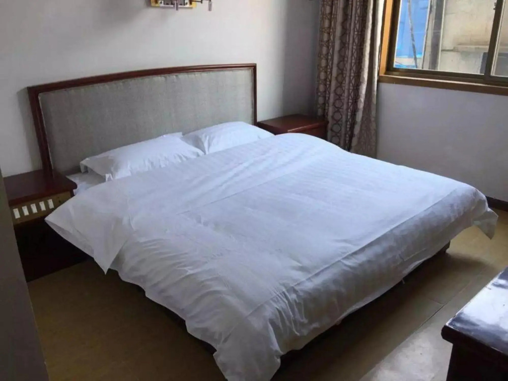 Hangzhou Xiaocai Hotel