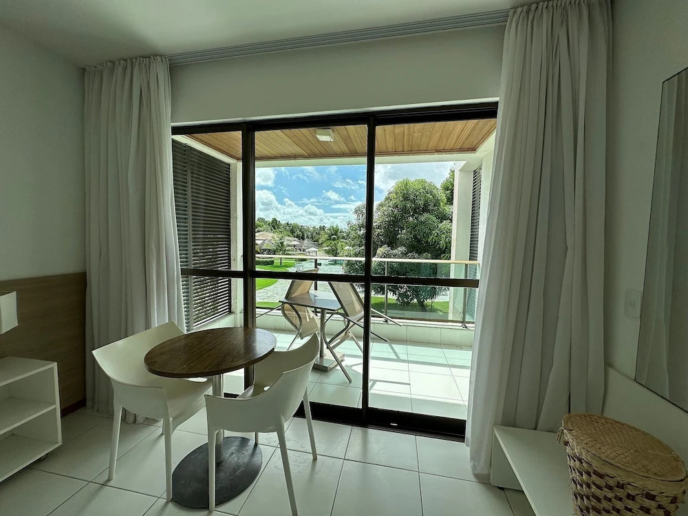 Iloa Resort And Residence