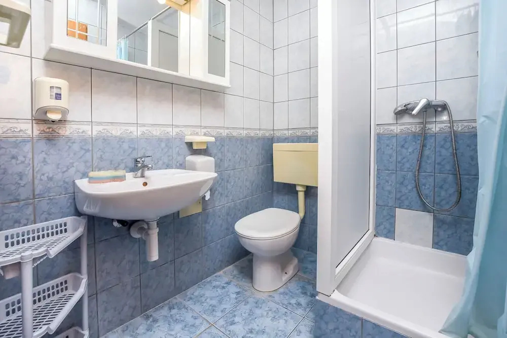 Apartments Zdravko