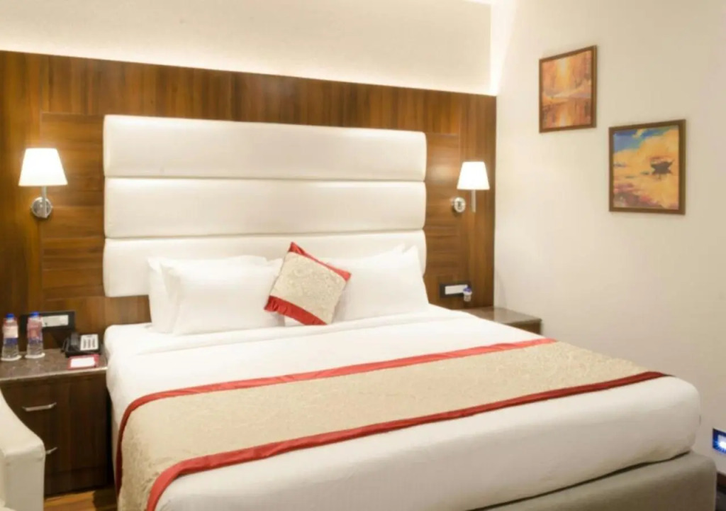 SS Lumina Hotel