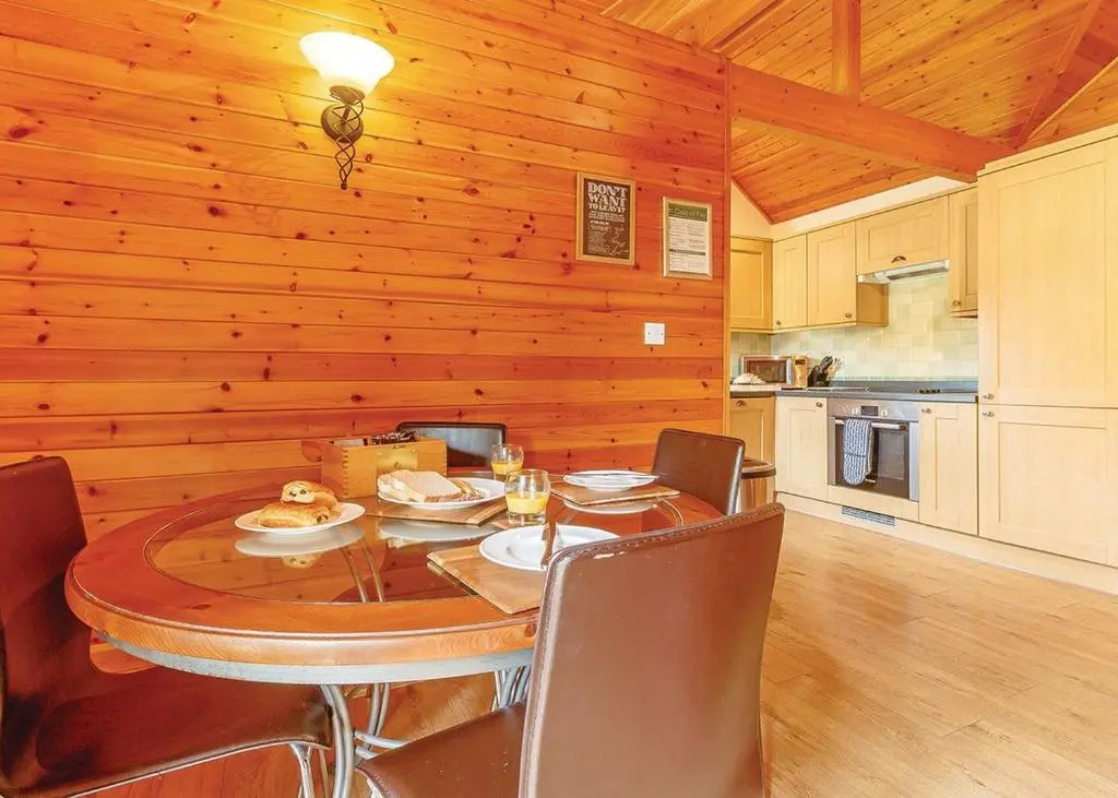 Tilford Woods Lodge Retreat