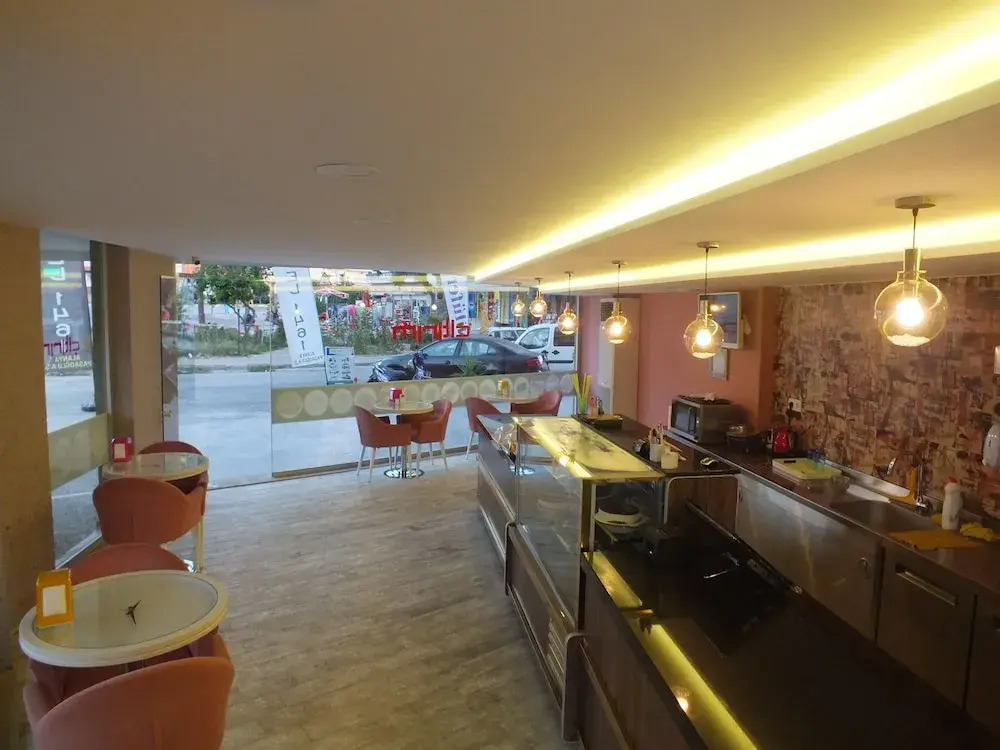 Hotel 1461