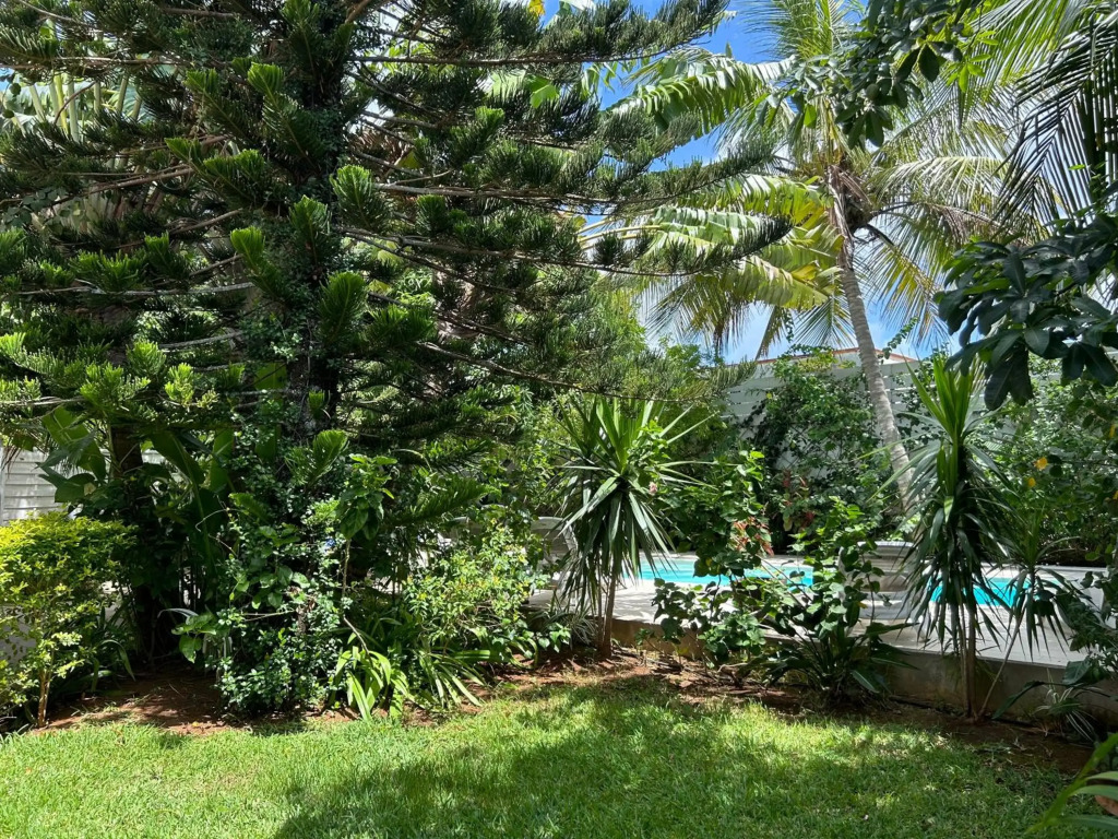 Lush Garden Villa with private pool