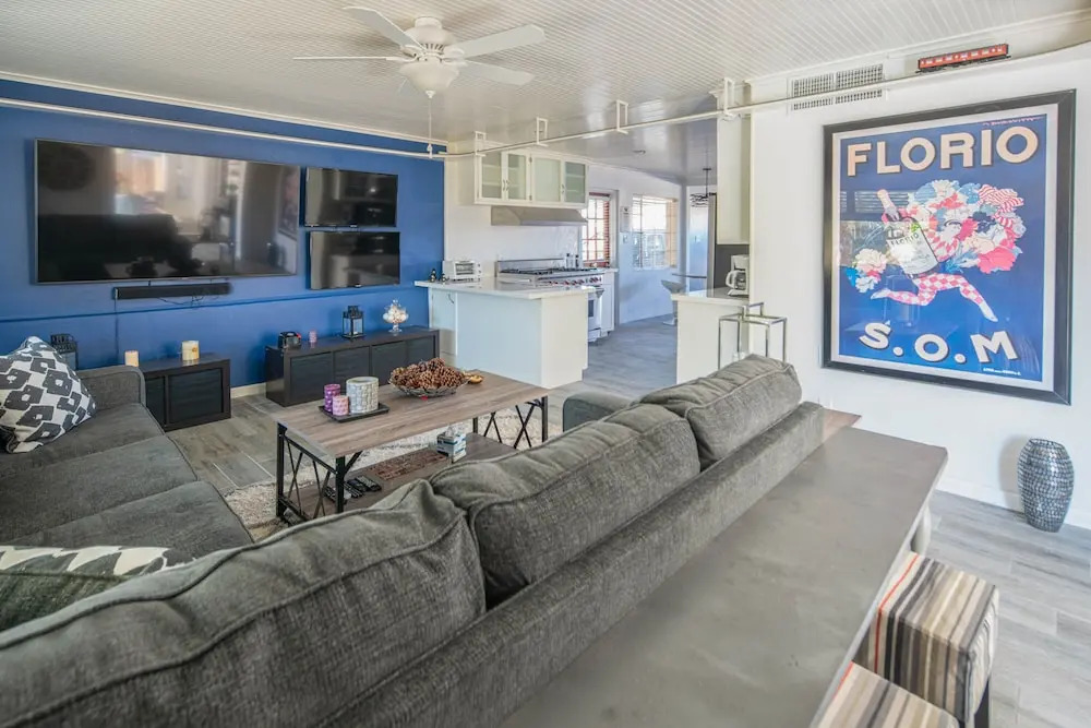 Exquisite 4BR Home near Old Town by WanderJaunt