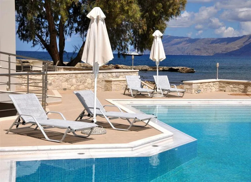 Nautilus Bay Hotel