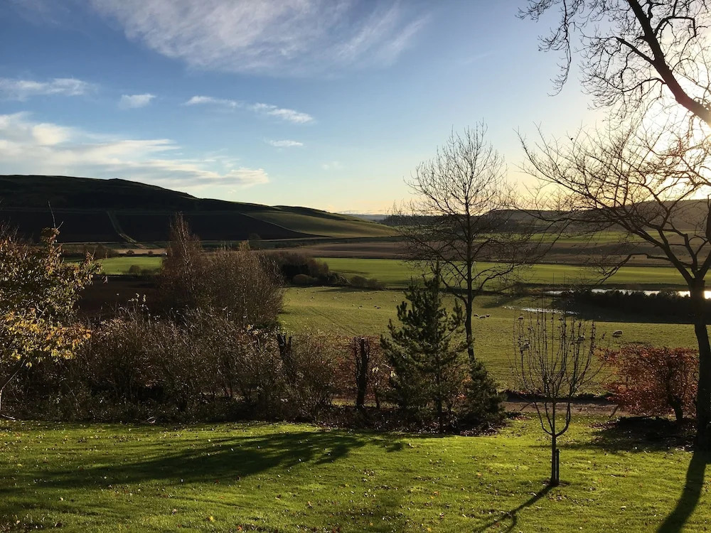 Mountain Ash Lodge