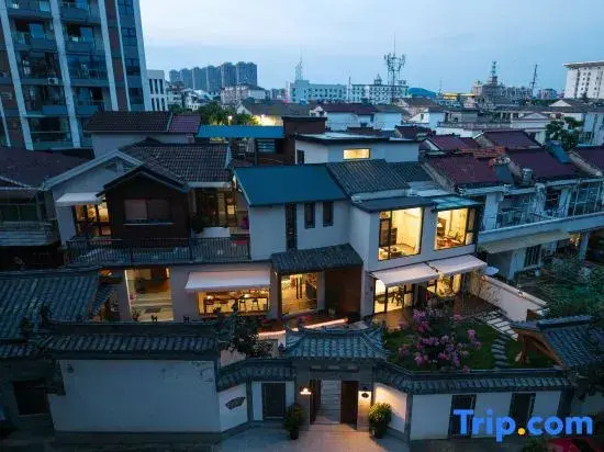 Huazhu Jing'an in B&B