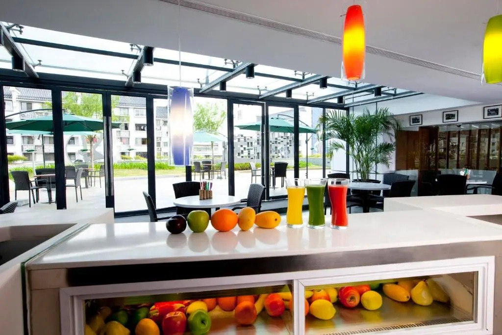 voco Suzhou Guanqian Street by IHG