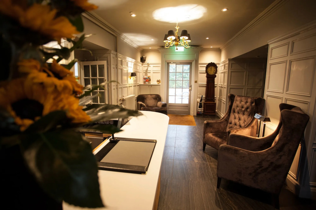 Strathaven Hotel