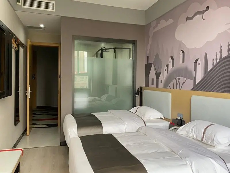 Thank Inn Xinjiang Bazhou Korla City Jianguo Bei Road