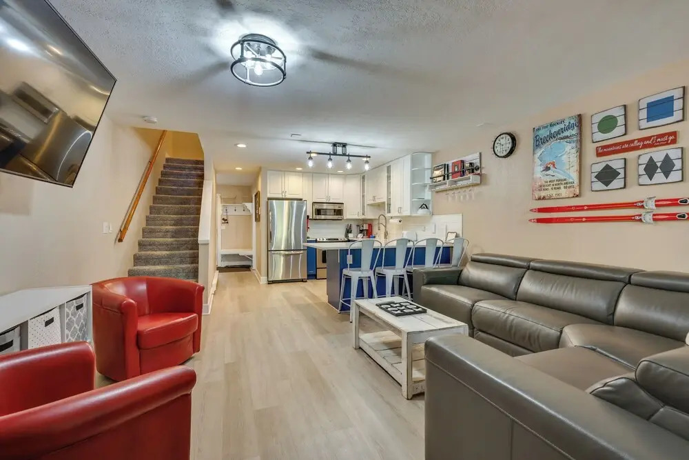 1 Mi to Main St: Breckenridge Retreat w/ Hot Tub!