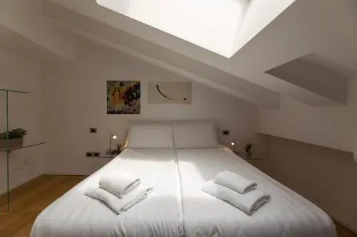 HEART OF TRENTO Loft & Rooms