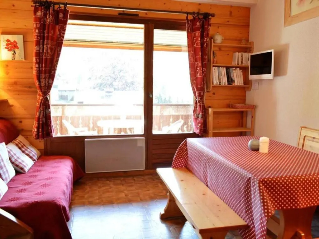 Appartement Le Grand-Bornand, 1 pièce, 6 personnes - FR-1-241-59