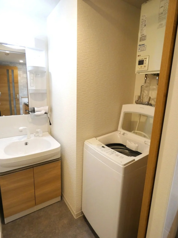 Alpha Square Minami 6 Jo 503