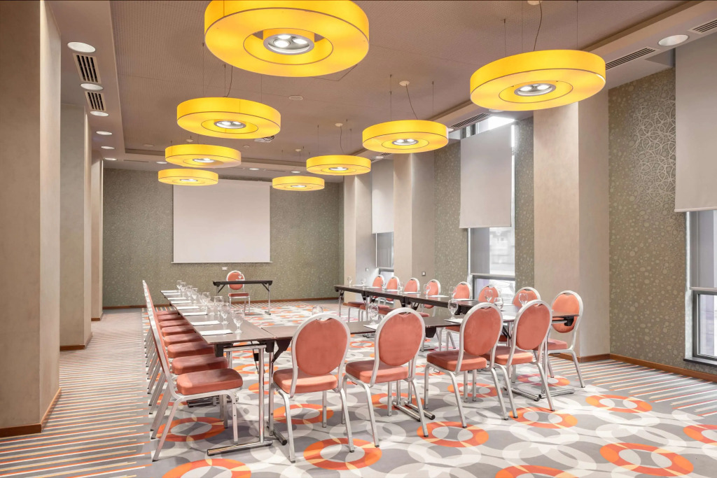 Golden Tulip Ana Dome Hotel