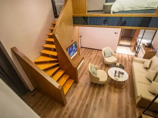 Quanzhou Dehua Yixuan Crossing Hotel (Cidu Avenue Branch)