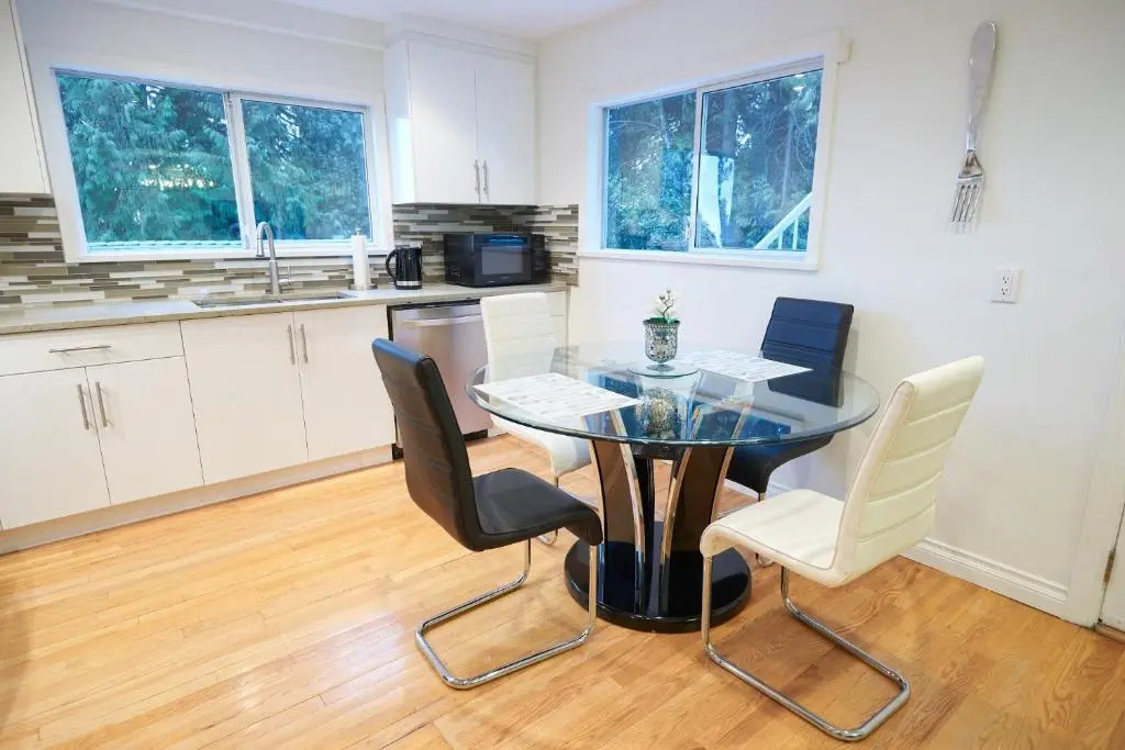 Beautiful Two Bedroom Suite