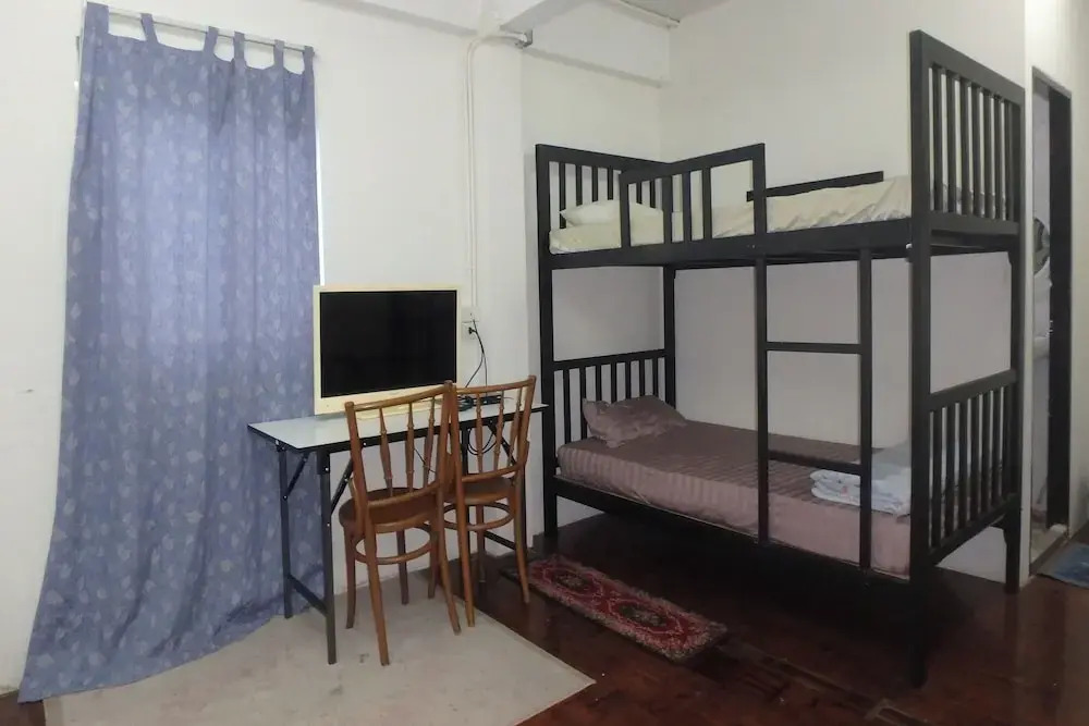 Rama 3 Sunrise Hostel