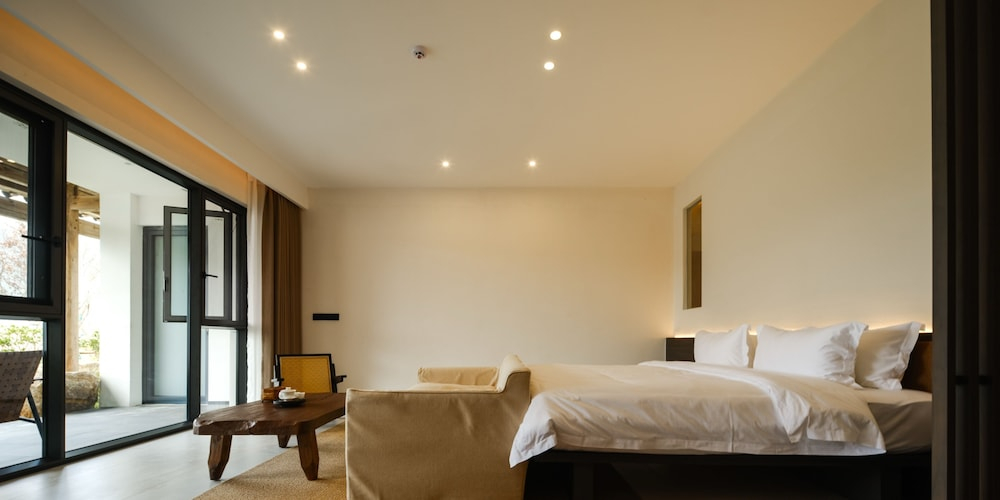 Puman manju hotel