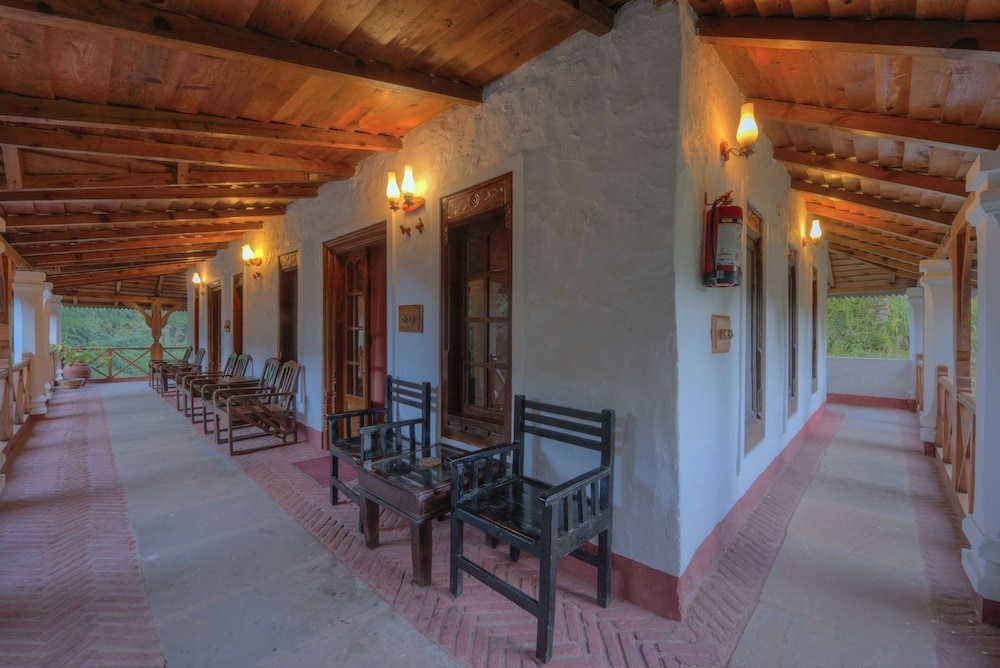 Van Serai