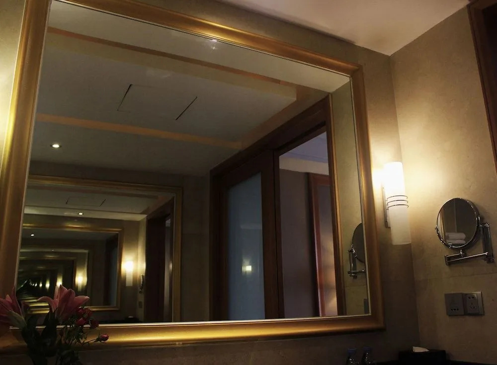 Nanhai Jiayi International Hotel