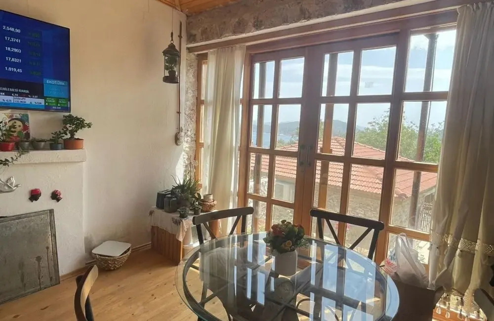 Stonehouse with Sea View and Garden in Bozburun