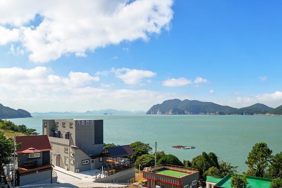Yeosu Geumodo Gippumjoy Pension