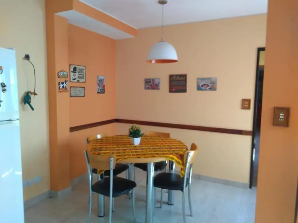 Hermosa Casa Cerca de Todo