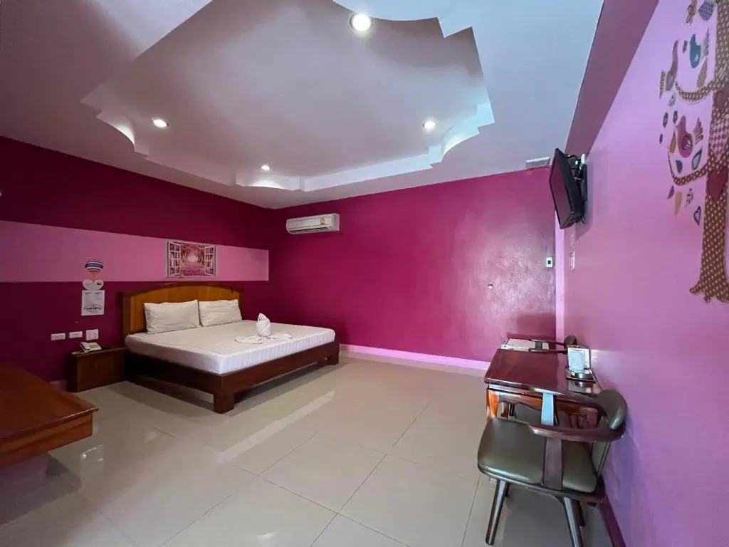 The Palm Resort Kampeang Saen