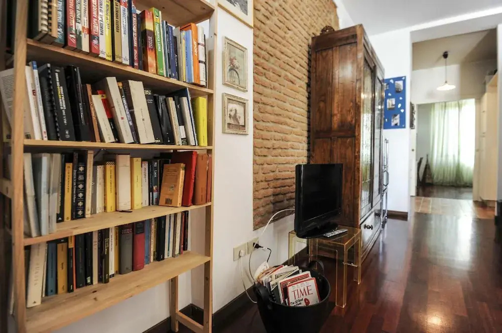 Garibaldi Apartment