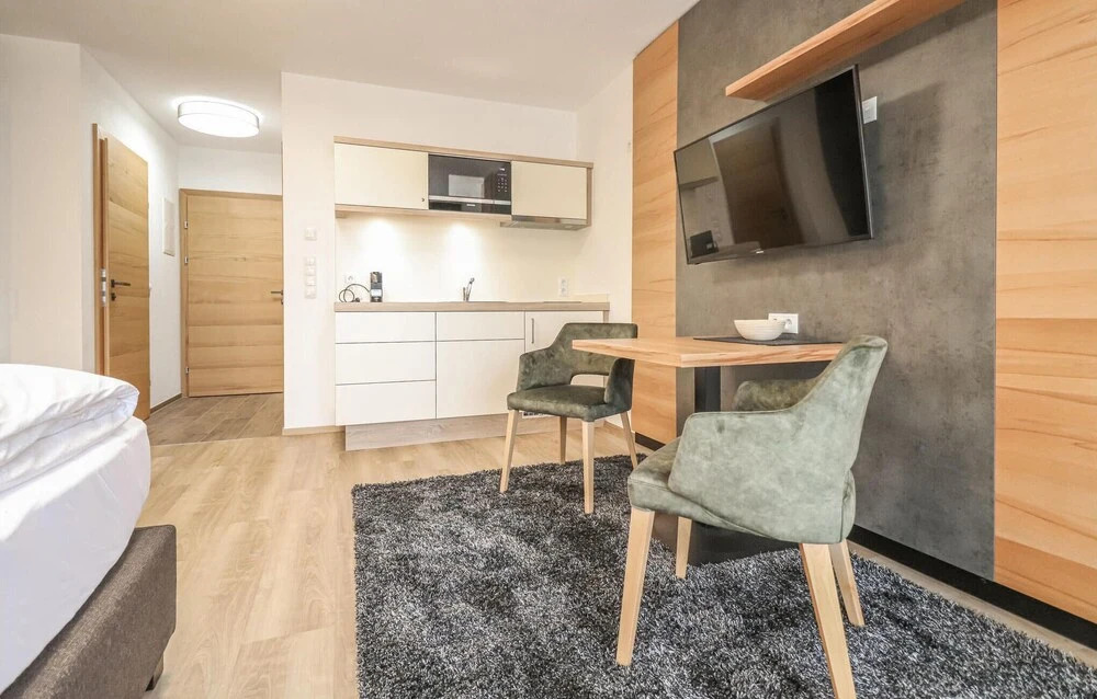 Stunning Apartment in Innsbruck With Wifi