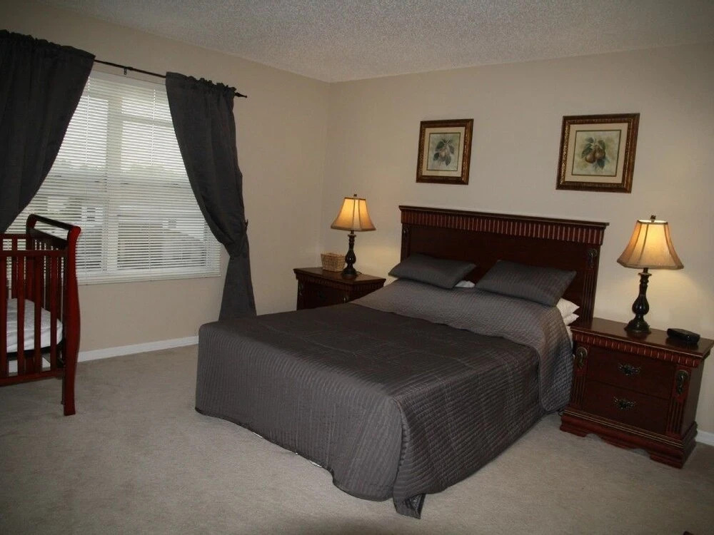 Kissimmee-Davenport Pool Homes by Hayes
