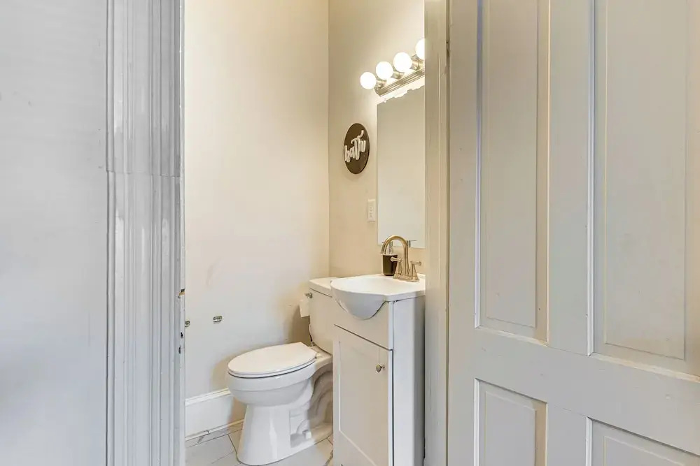 Stay & Play in Dtwn Stroudsburg: Updated Townhouse