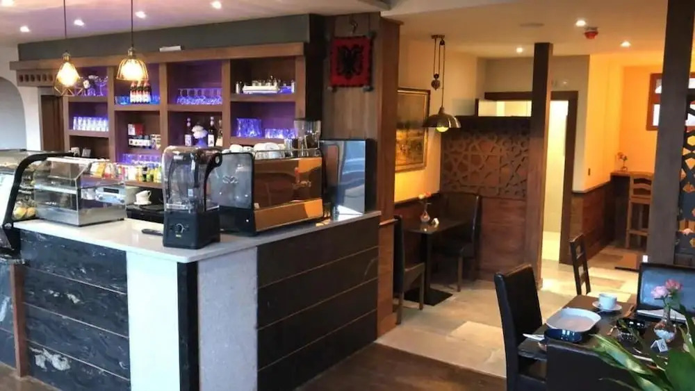 Eagle Hotel Luton Airport