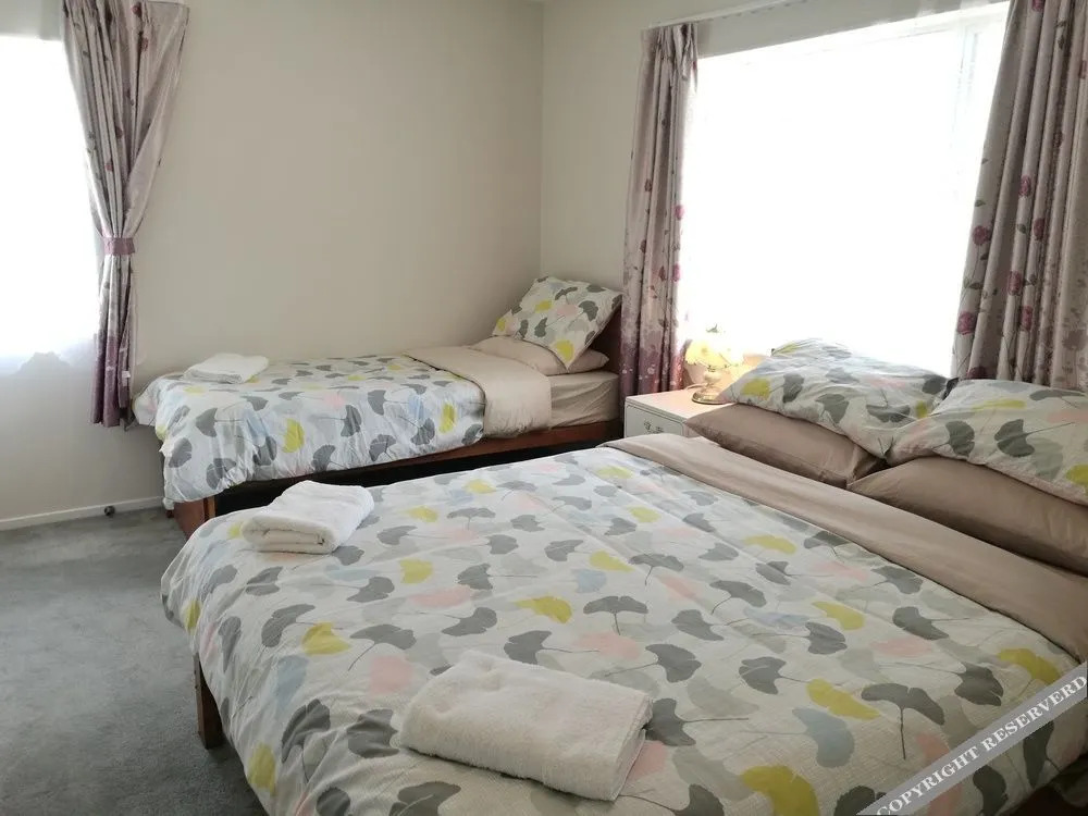 Tiraumea Home